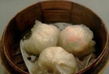《攻略皇美人，成就宫廷传奇》（揭秘宫廷权谋，征服皇后心）